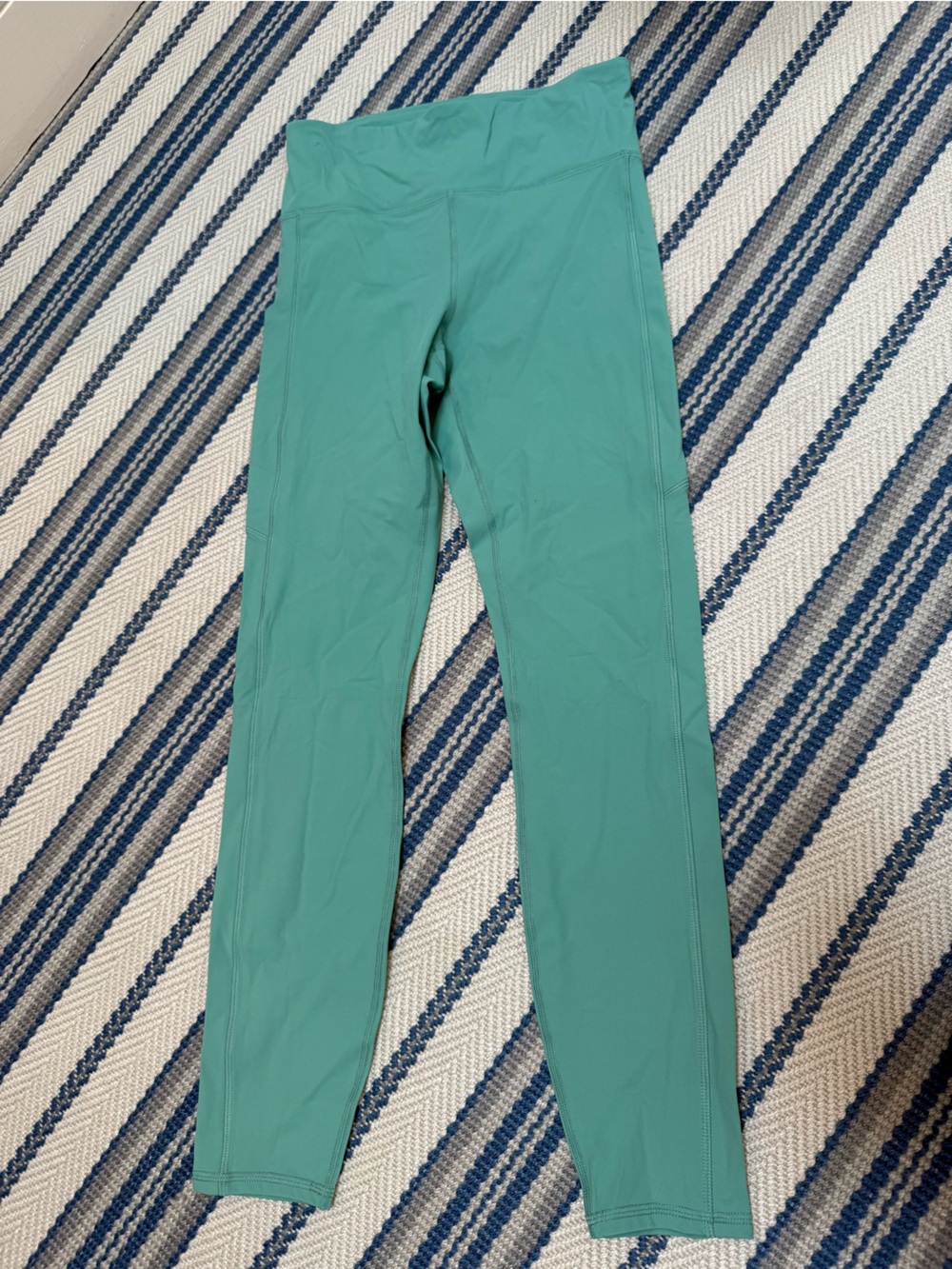 Vuori Mint Green Active Leggings